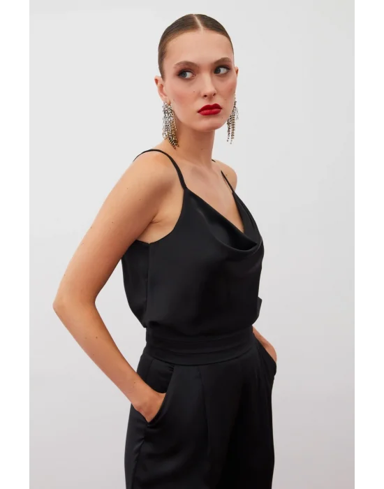 Degaje Yaka Saten Bluz - Siyah