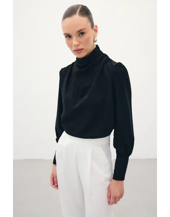 Drape Detaylı Bluz - Siyah