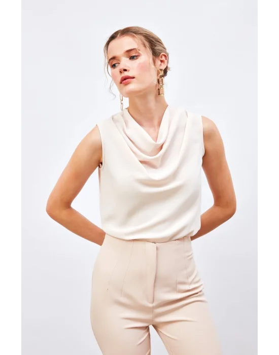 Degaje Yaka Kolsuz Bluz - Bej