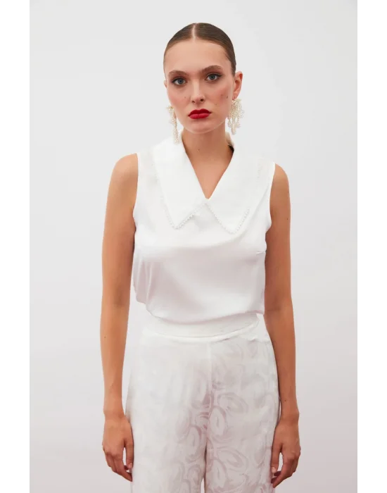 İnci Yakalı Kolsuz Bluz - EKRU