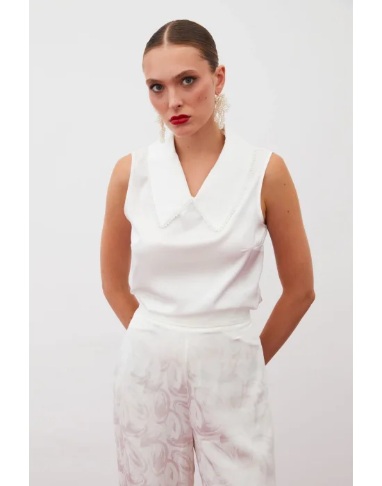 İnci Yakalı Kolsuz Bluz - EKRU