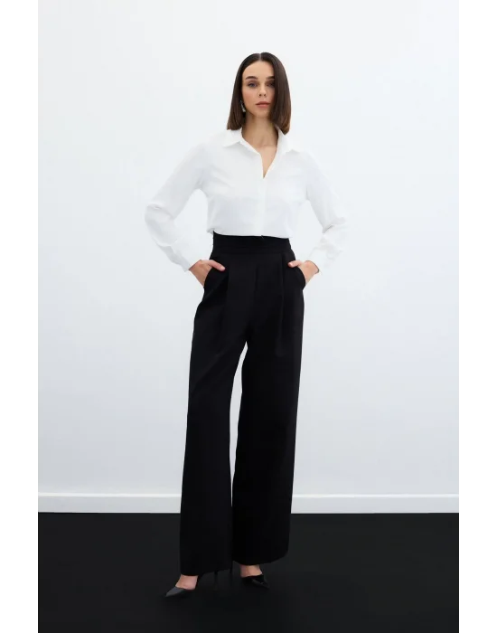 Bel Detaylı Cepli Pantolon - Siyah