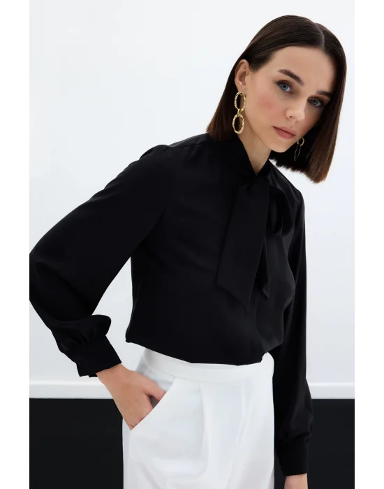 Yakası Bağlamalı Düz Gömlek - Siyah