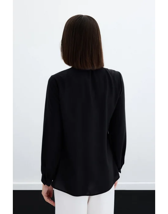 Yakası Bağlamalı Düz Gömlek - Siyah