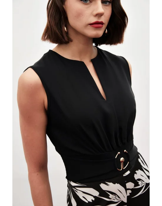 Toka Detaylı Kolsuz Bluz - SİYAH