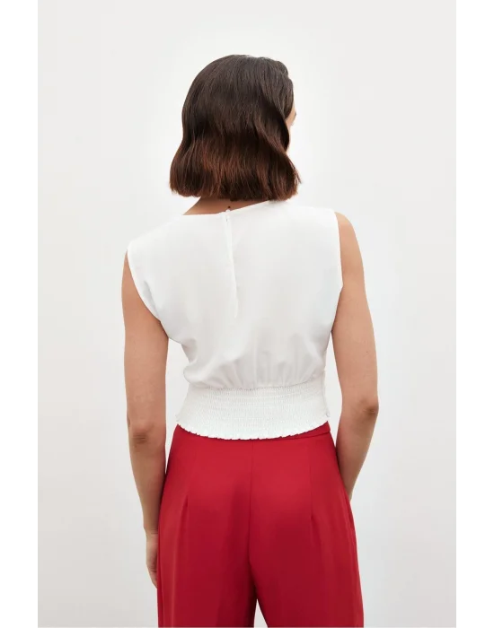 Toka Detaylı Kolsuz Bluz - EKRU
