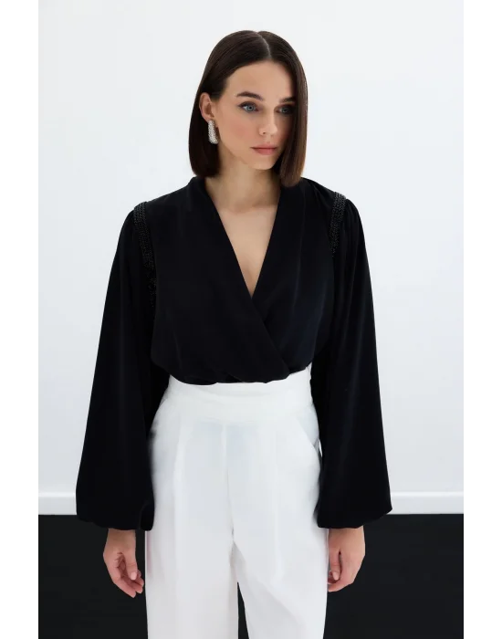 Aksesuar Detaylı Bodysuit Bluz - SİYAH
