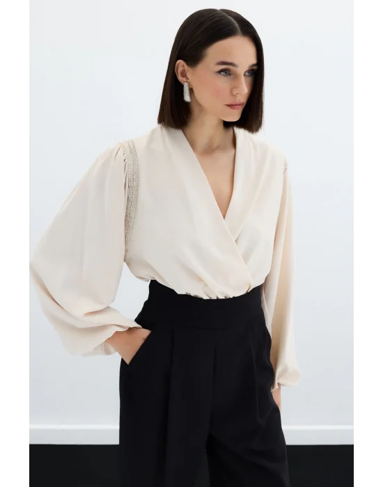 Aksesuar Detaylı Bodysuit Bluz - Bej