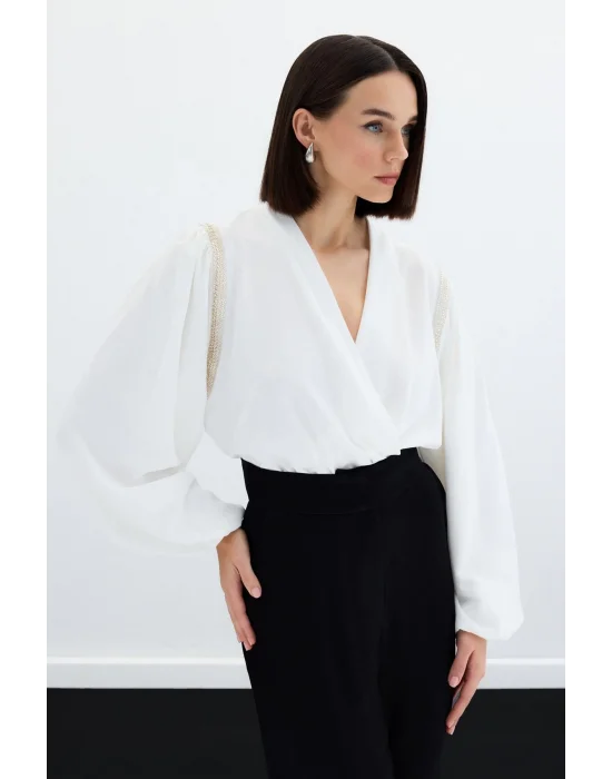 Aksesuar Detaylı Bodysuit Bluz - Ekru