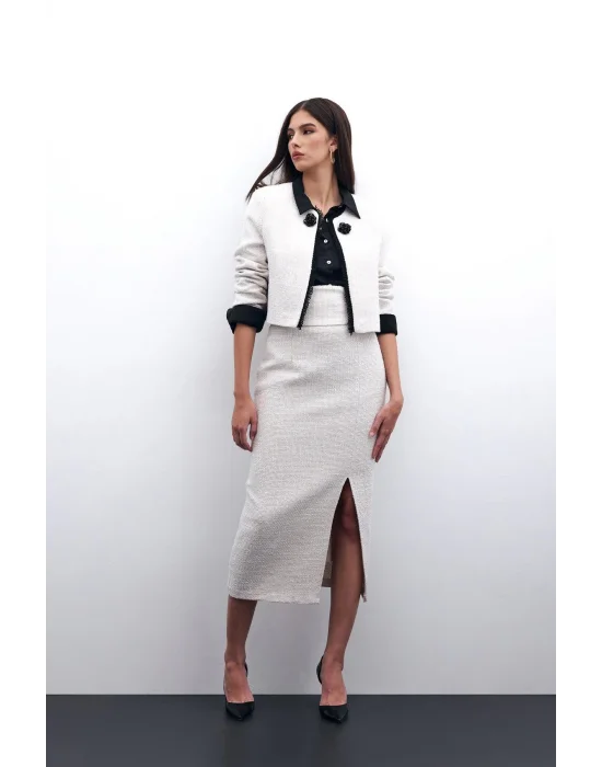 Boncuk Aksesuarlı Kısa Ceket - Taş