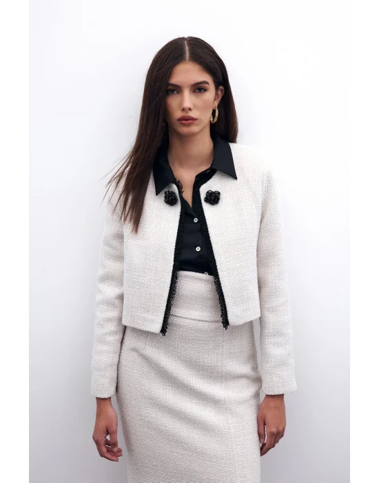 Boncuk Aksesuarlı Kısa Ceket - Taş