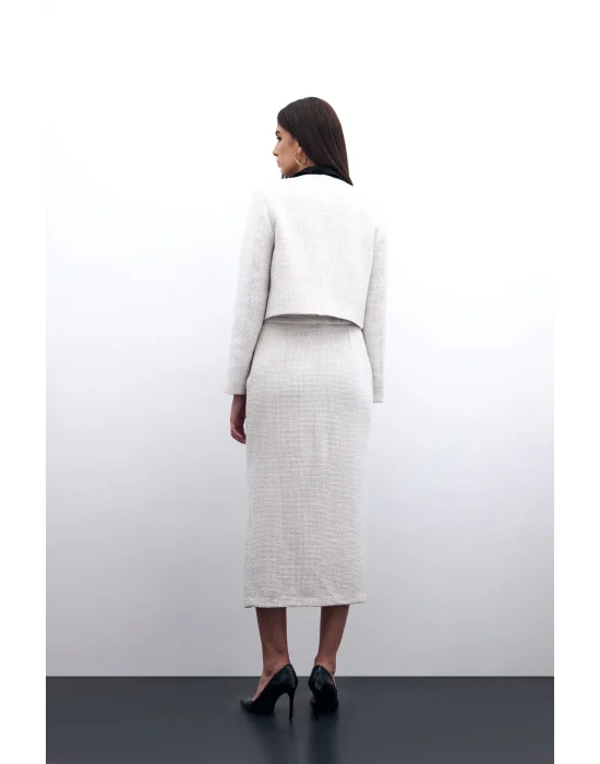 Boncuk Aksesuarlı Kısa Ceket - Taş