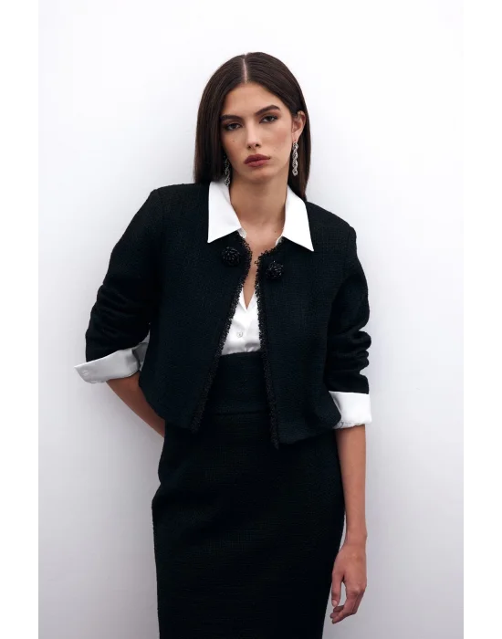 Boncuk Aksesuarlı Kısa Ceket - Siyah