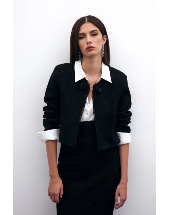 Boncuk Aksesuarlı Kısa Ceket - Siyah