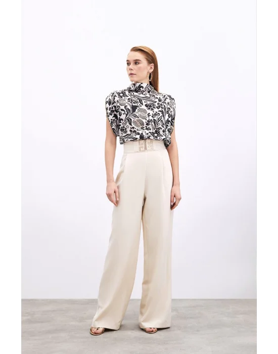 Aksesuarlı Yarasa Kol Bluz - Siyah