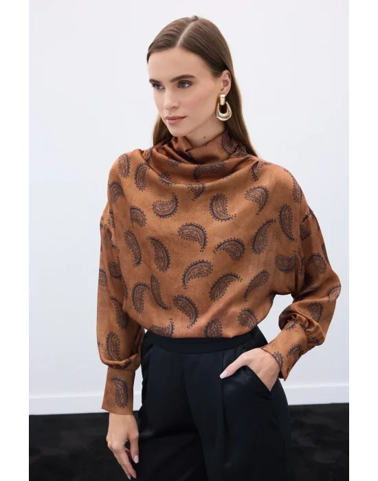 Degaje Yaka Desenli Bluz - Kahve