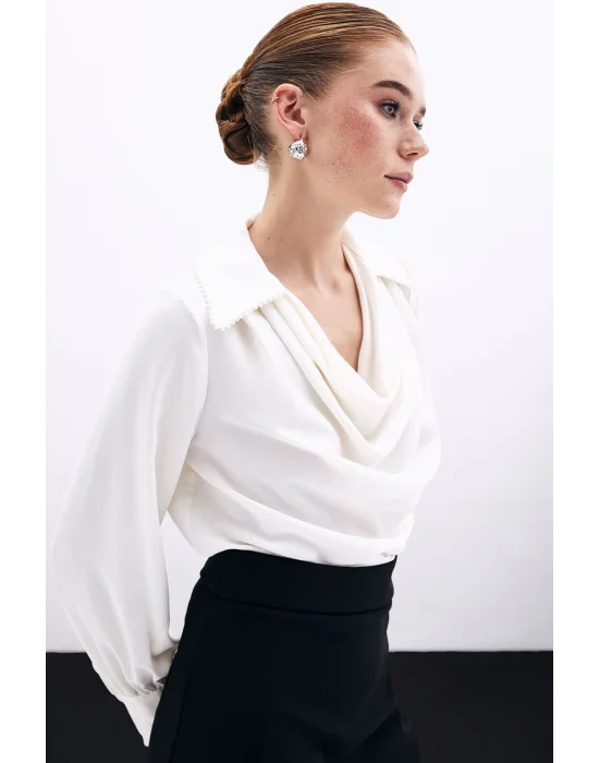 Degaje Yaka İncili Salaş Bluz - Ekru