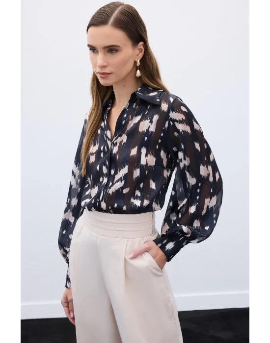 Geniş Manşetli Desenli Gömlek - Siyah