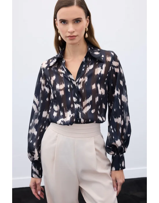 Geniş Manşetli Desenli Gömlek - Siyah