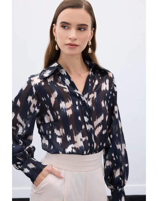 Geniş Manşetli Desenli Gömlek - Siyah