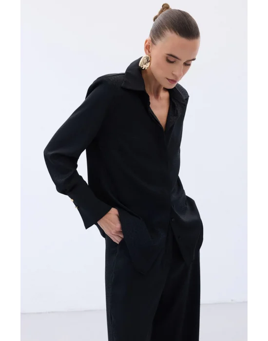Jakarlı Düz Gömlek - Siyah