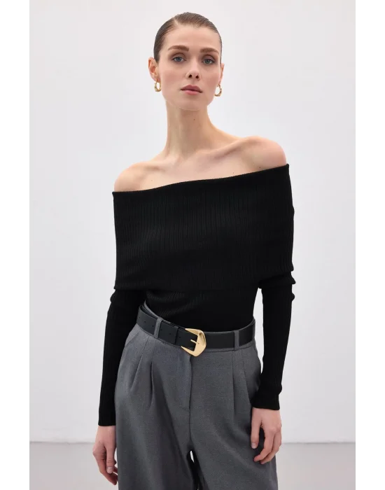 Madonna Yaka Triko - Siyah