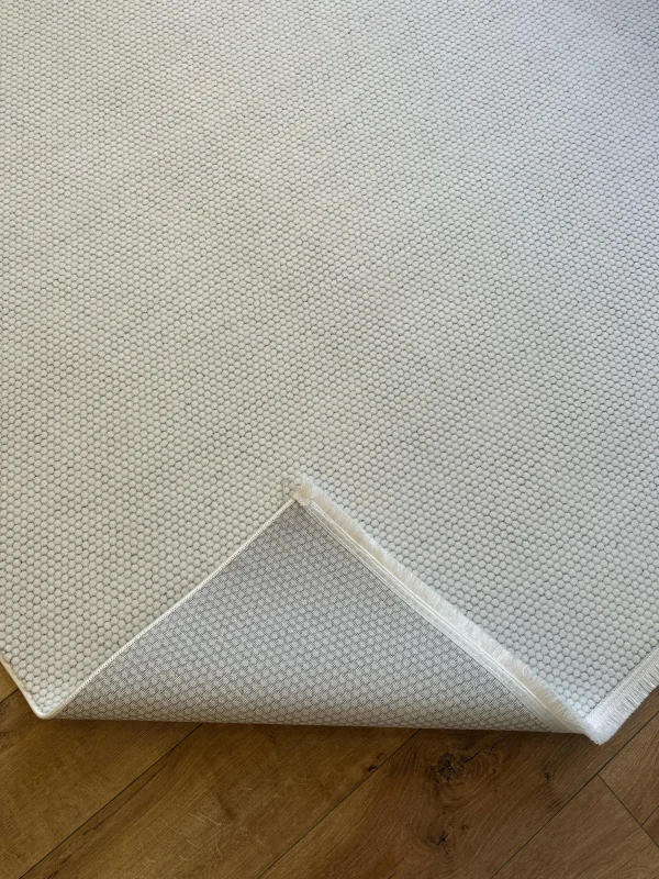 Destan Halı Nova İnce Yapılı ve Modren Hav Toz Vermez Kolay Temizlenebilir Makine Halısı 3501