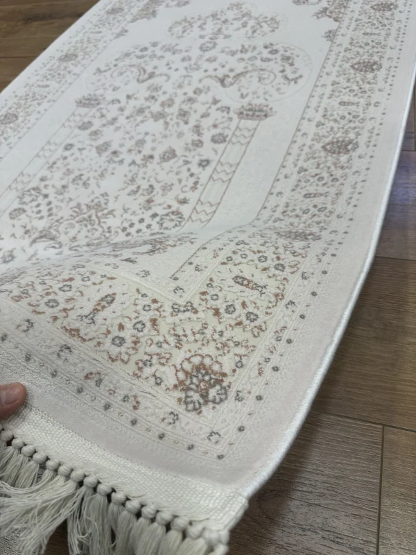 Destan Halı Hira01 Seccade Namazlık Hediyelik Özel tezgah 100 Tarak Parlak Sık Dokuma