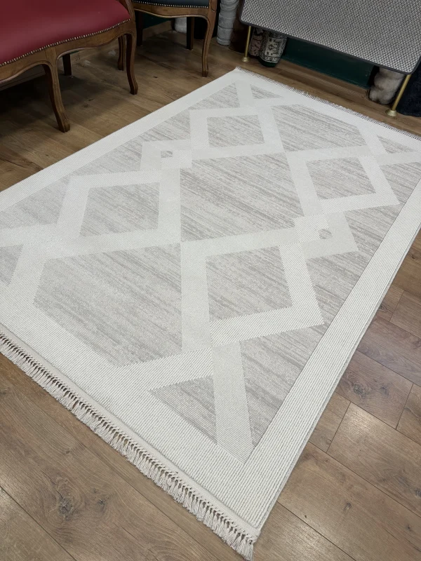Merinos Halı Rodin %100 Akrilik Uzun Ömürlü Modern Salon Halısı
