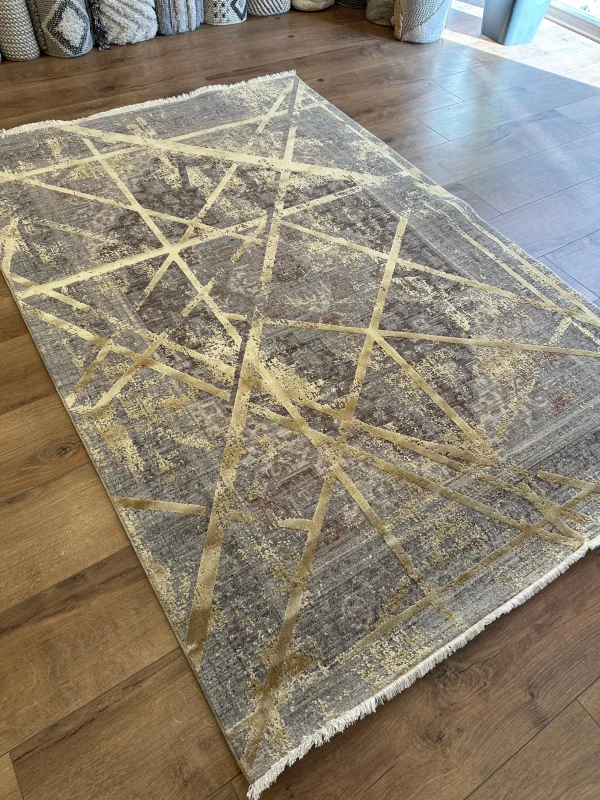 Destan Exclusive Miranda 633 Sık Dokuma Özel Tezgahlarda Üretilen Modern Makine Halısı