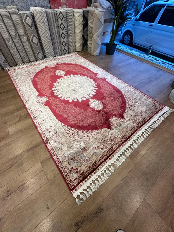 Destan Exclusive Modal İpek 120 Tarak Klasik Makine Halısı Kırmızı