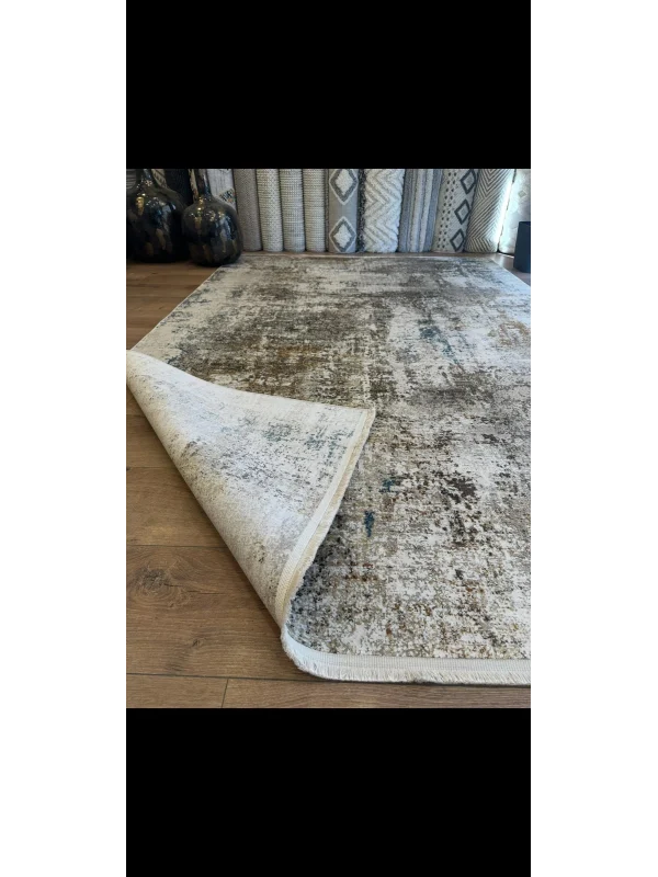 Destan Exclusive Touch 686L Sık Dokuma Özel Tezgahlarda Üretilen Modern Makine Halısı