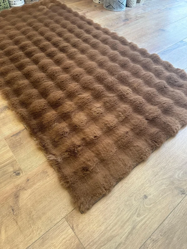 Destan Halı Bubble Peluş Özel Ölçü Antialerjik ve Yumuşak Halı Acı Kahve