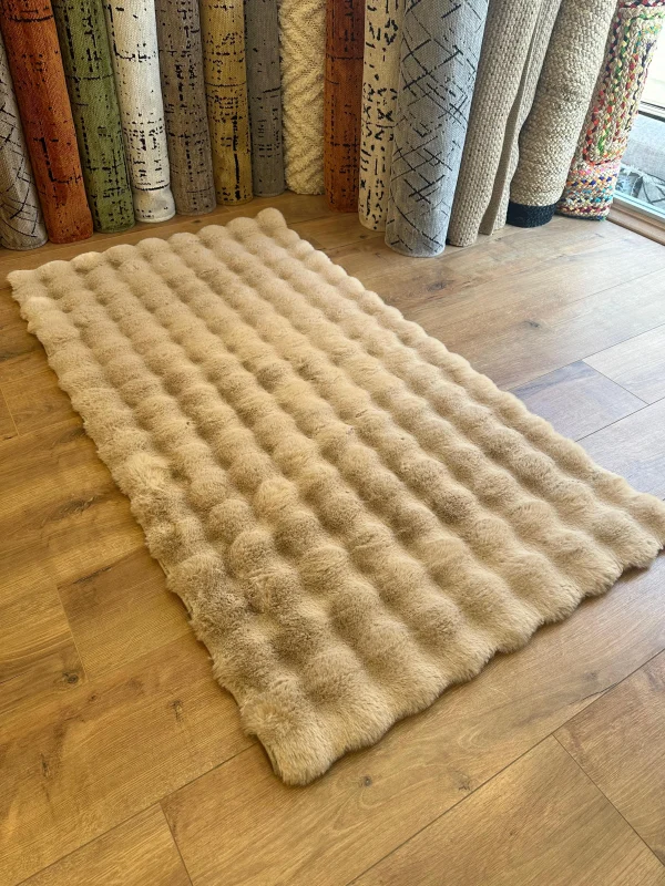 Destan Halı Bubble Peluş Özel Ölçü Antialerjik ve Yumuşak Halı Bej