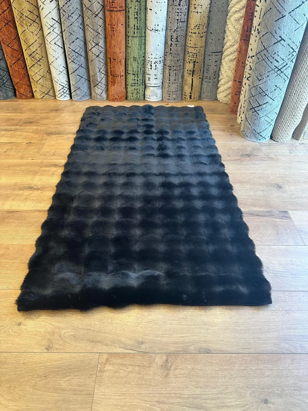 Destan Halı Bubble Peluş Özel Ölçü Antialerjik ve Yumuşak Halı Siyah