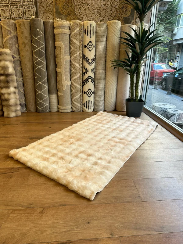 Destan Halı Çift Renk Bubble Peluş Özel Ölçü Antialerjik ve Yumuşak Halı Somon Krem