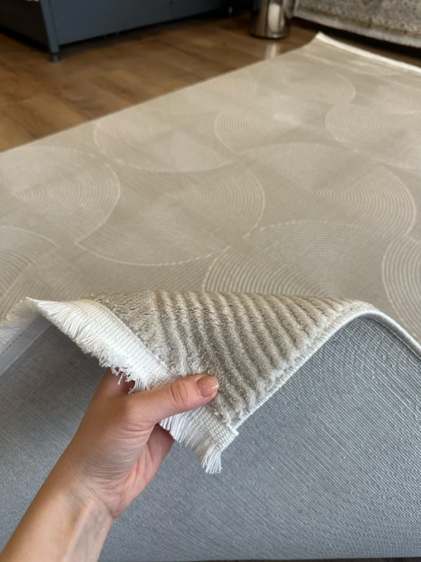 Destan Halı Havana İnce Yapılı ve Modren Hav Toz Vermez Kolay Temizlenebilir Makine Halısı F1013 Vizon