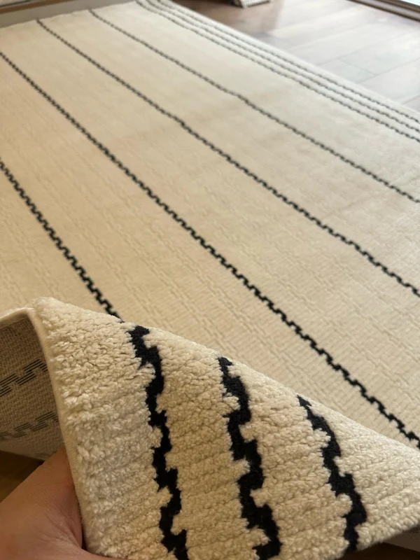 Destan Halı Odense Robot Süpürgeye Uygun Modern Desenli Kolay Temizlenebilir Salon Halısı A2061C KREM SİYAH