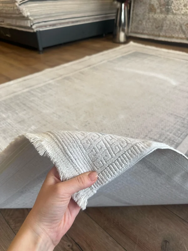 Destan Halı Quasar Yumuşak ve Parlak Tuşeli Modern Salon Halısı 5510