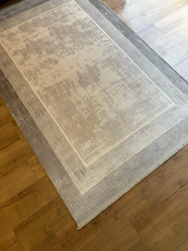 Destan Halı Quasar Yumuşak ve Parlak Tuşeli Modern Salon Halısı 8503