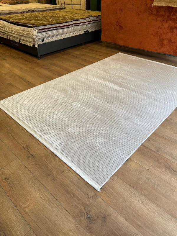 Destan Halı Quasar Yumuşak ve Parlak Tuşeli Modern Salon Halısı A345F