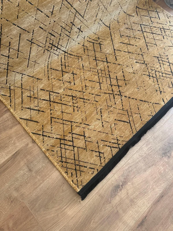 Destan Halı Ürgüp 6013 Hardal Kaymaz Tabanlı Yıkanabilir Kilim