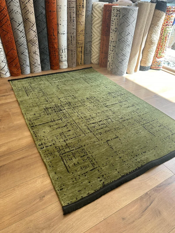 Destan Halı Ürgüp 6006 Yeşil Kaymaz Tabanlı Yıkanabilir Kilim