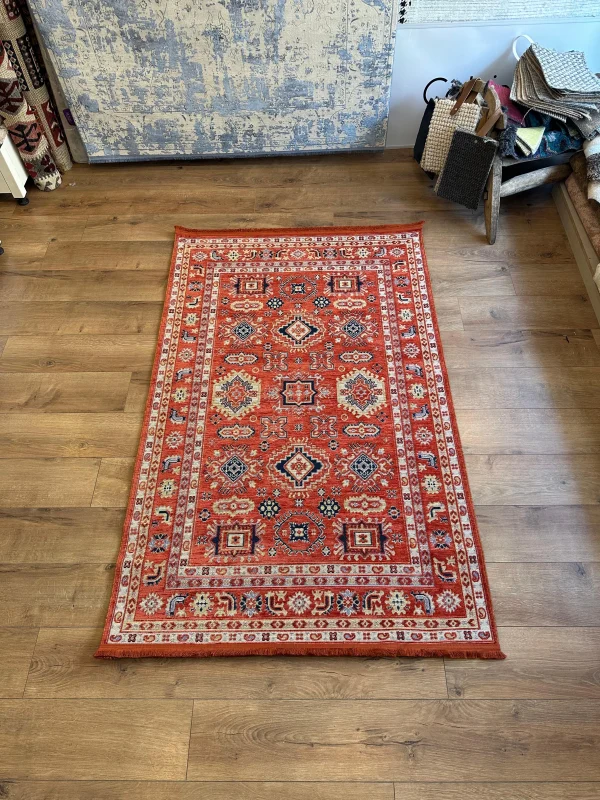 Destan Home Kütahya Serisi Klasik Bordo Zarafeti Halısı K03