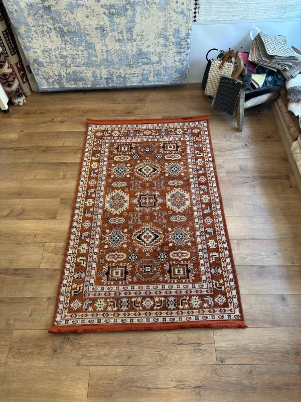 Destan Home Kütahya Serisi Klasik Bordo Zarafeti Halısı K05