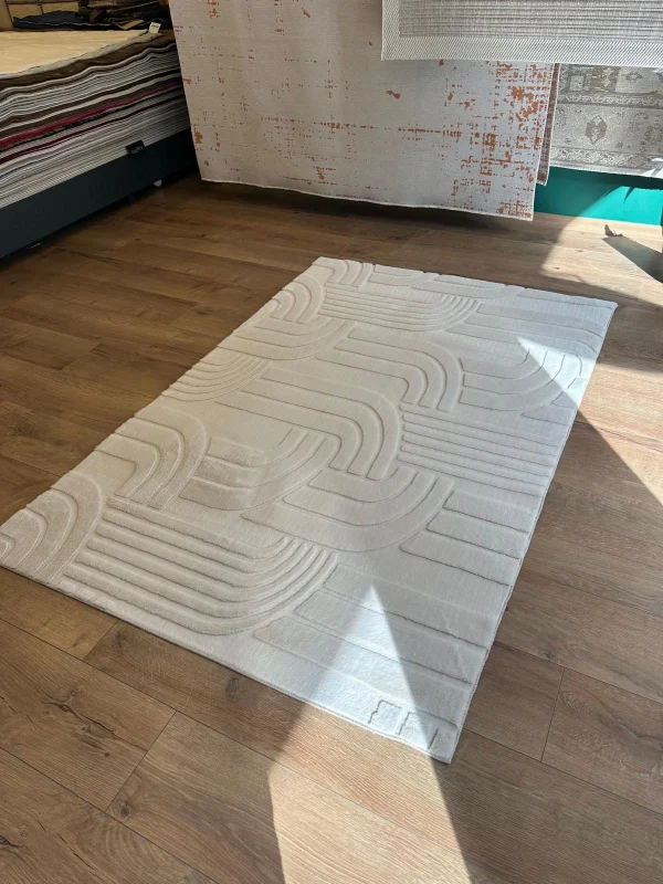 İnce Tüylü Ultra Yumuşak Puffy Peluş Antialerjik Halı Krem