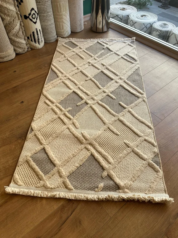 İskandinav Tüy Vermez Etnik Modern Özel Ölçü Makine Halısı Focus FC03