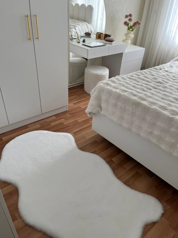 Tavşan Tüyü Post Peluş Ultra Yumuşak Post Puffy Beyaz