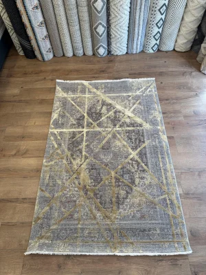 Destan Exclusive Miranda 633 Sık Dokuma Özel Tezgahlarda Üretilen Modern Makine Halısı