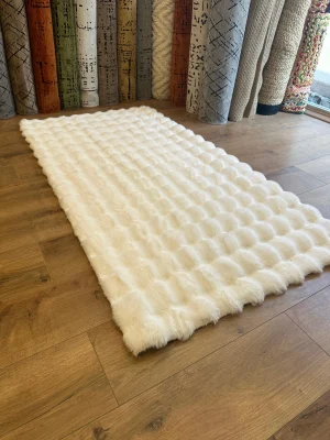 Destan Halı Bubble Peluş Özel Ölçü Antialerjik ve Yumuşak Halı Beyaz